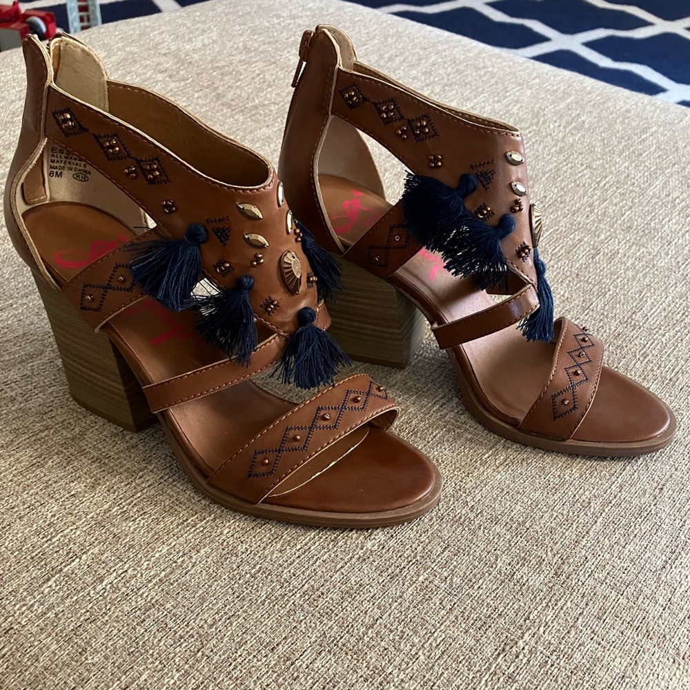 Women shoes